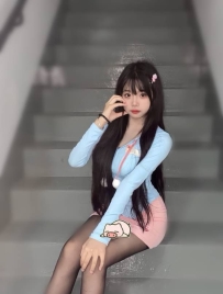 前凸後翹 優質女  健談會挑逗 樂觀陽光女孩  單戀美腿好...