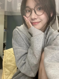 清純 氣質    甜美的臉蛋 熱心的服務    讓你蠢蠢欲動 愛不釋手喲  親親舌吻  泡澡火