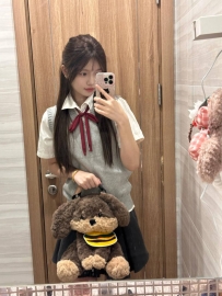 小滿 158.B.19歲.46kg 幼齒高中學生 皮膚白皙 無刺青 不抽煙