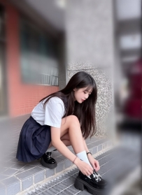 下面水多又敏感聽話乖巧滿滿小女友感 C奶・18歲