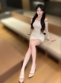 清純粉嫩小蜜桃 等你來盡情吸允粉蕊蜜汁 纖細身材｜C｜24歲