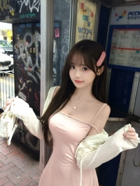 懿懿 164 D 46kg 24歲服務 無套吹 舔蛋 深喉 背後位超帶感