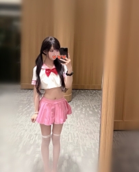 18歲學生無套  喵喵 157cmB奶18歲