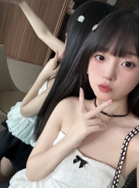 #高雄 可可 155.42.C.18歲 清純鄰家妹，對性愛充滿好奇，她有著一張清純甜美的臉龐，