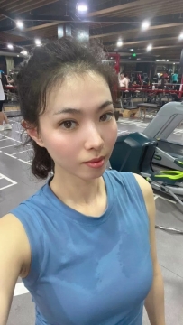 #人妻 超級重口味招牌服務：口爆 吞精 69 冰火 按摩 等等