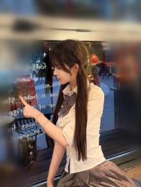 甜美混血版  超長直黑髮＋齊瀏海大眼無辜到犯規