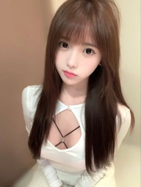 清純悶騷學生妹外表親和力甜美笑容 開朗健談 喜歡男人細心的呵護