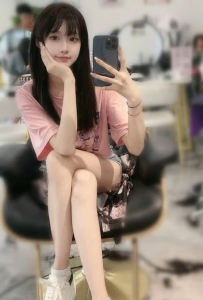 小西 158cm.C.45.20歲喜歡可愛小巧的嬌嫩妹子嗎？