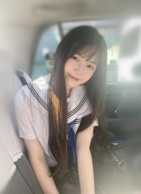 #日系初戀小女友  飛飛  154cm.B奶.19歲.42kg 打扮清純