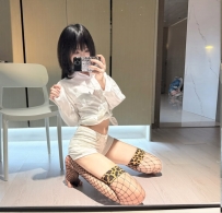 年輕騷妹女友款！擅長調情懂妝扮！強烈建議帶上喜歡的COS 服來給她換上