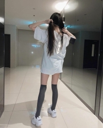 在校學生 皮膚白皙 喜歡蘿莉的一定要約  外型可愛