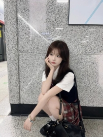 臺中東海日校學生兼職 日系學生 牙牙  157cm B奶 20歲