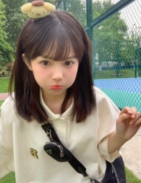 高中畢業生 #首次下海 熙恩 156cm.42.B奶.19歲
