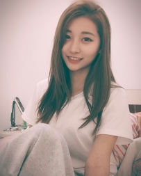 櫻桃  160.D+.46kg.22歲  不喜歡一個人獨處 喜歡兩個人纏綿