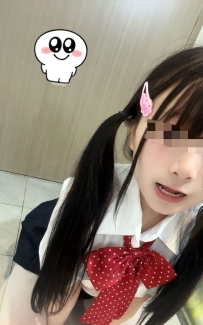 小萌 152cm/43kg/Ccup/18歲 超小隻蘿莉 可愛  粉嫩  多汁