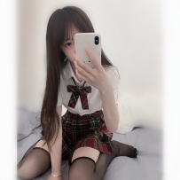 可愛學生妹 粉嫩小穴緊又濕芯芯 154m・42kg・C奶・19歲