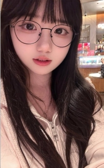 甜美可愛的小圓臉妹妹 像洋娃娃一樣惹人憐愛 愛莎 158cm/Bcup/43kg/19歲