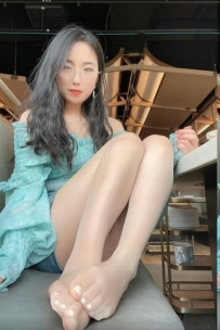技術人妻  皮膚白皙 #超嫰超光滑  洗澡會帶動你一起刷牙...
