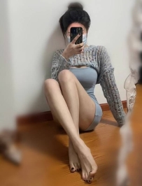 內衣營業員大奶細腰皮膚白皙身材火辣 穿上女僕裝容易看...